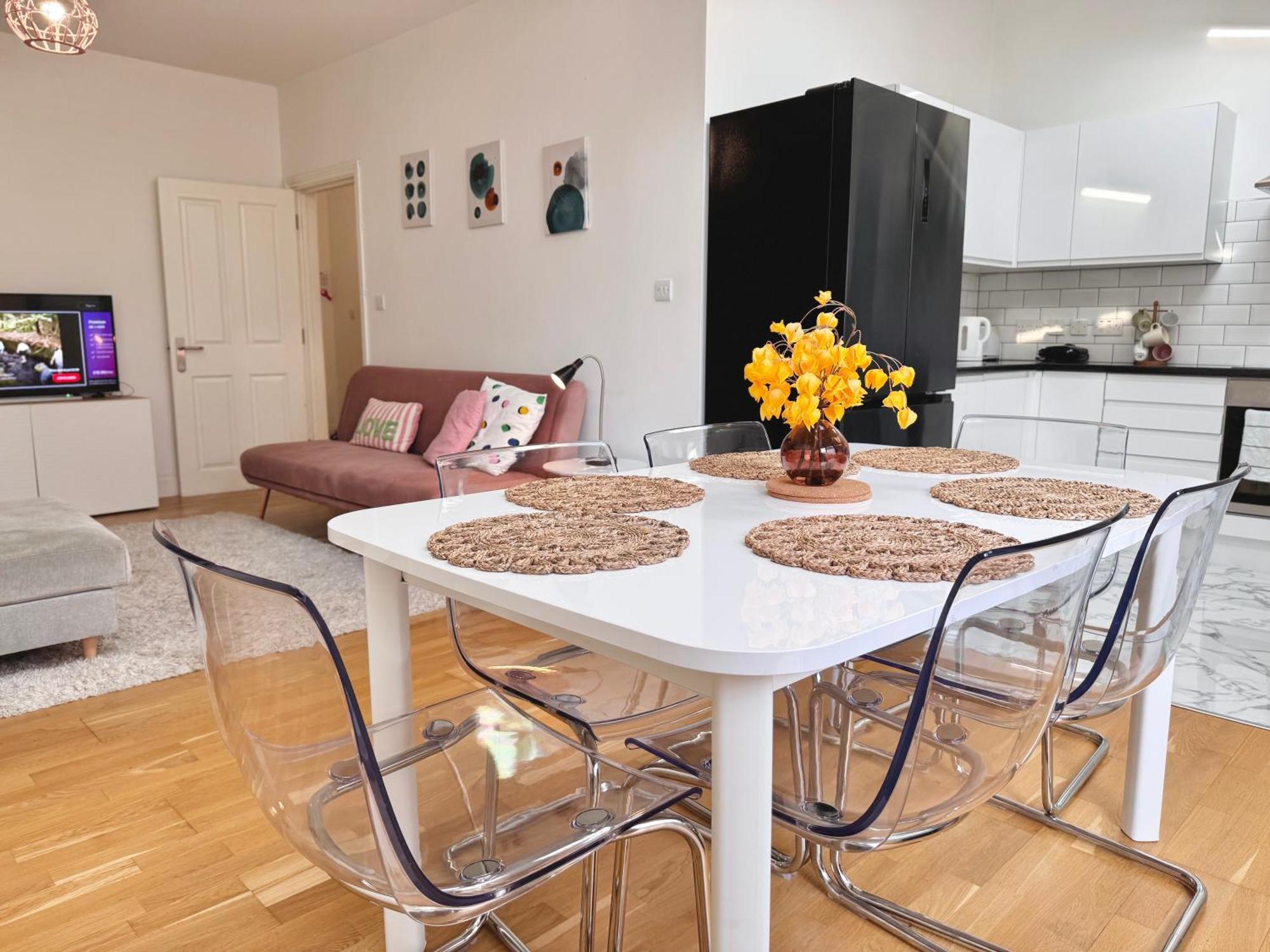 Apartamento Modern 1-bed 30min To & Parking